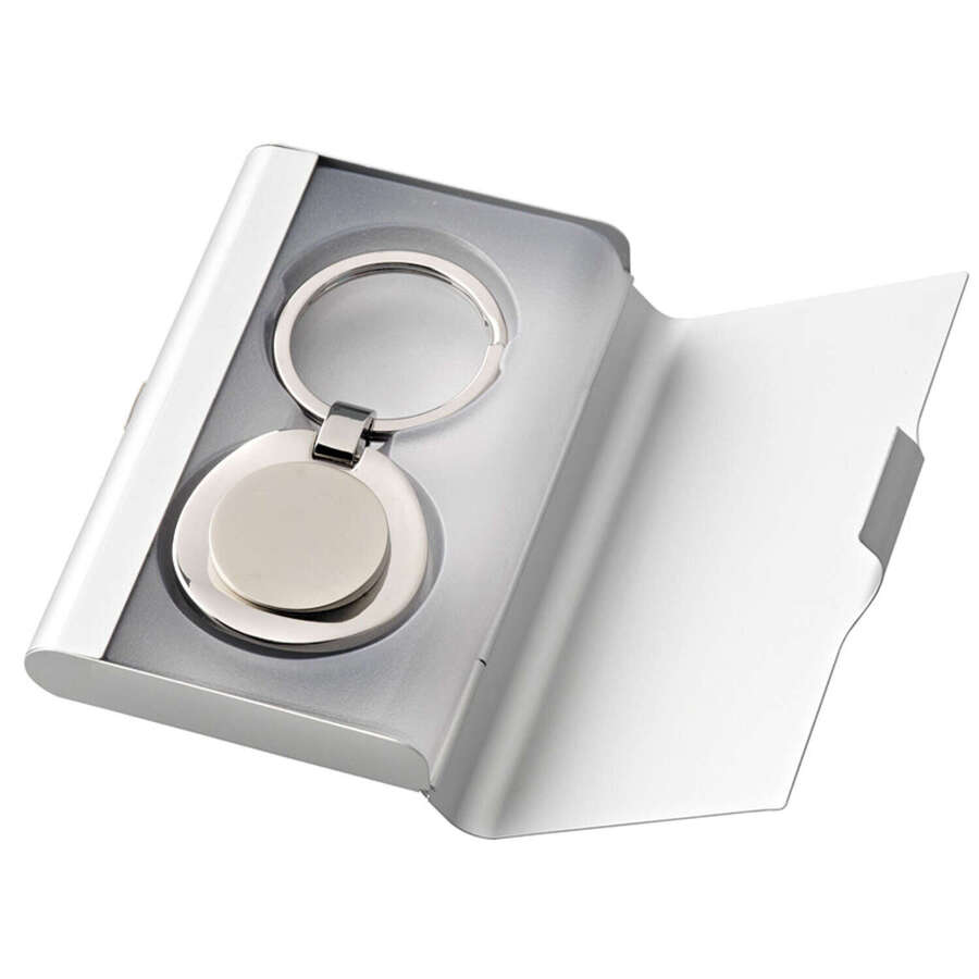 Key chain chromed, in metal box